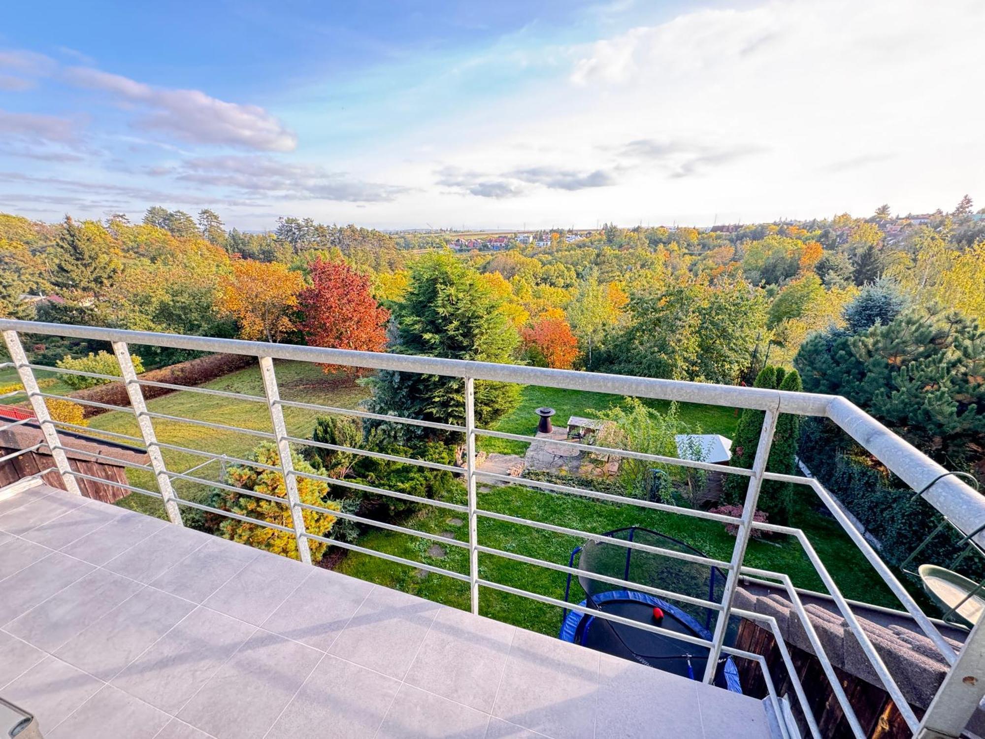 Diamondvilla, 4 Bedroom Apartment, Garden & Spa Prag Dış mekan fotoğraf