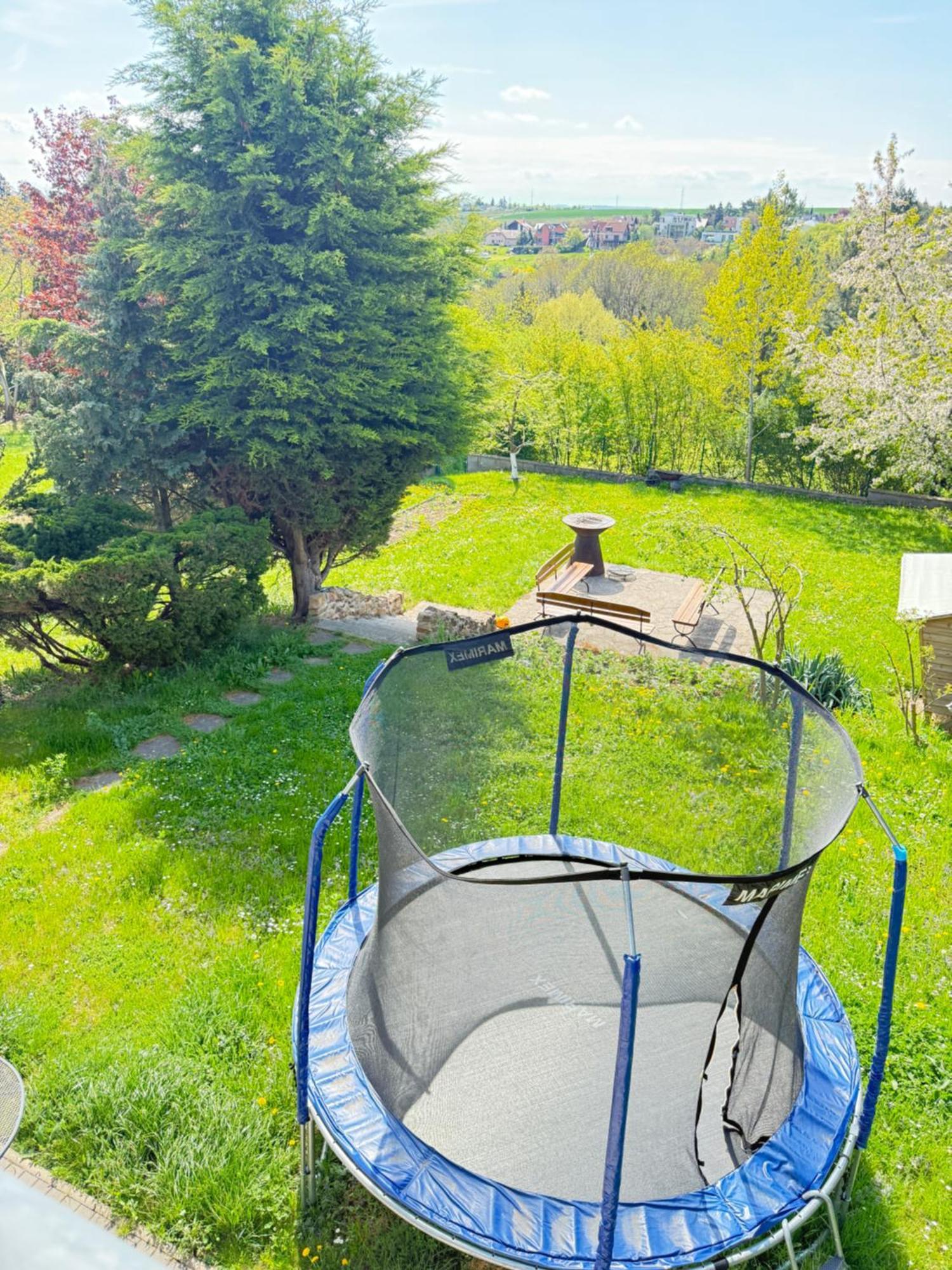 Diamondvilla, 4 Bedroom Apartment, Garden & Spa Prag Dış mekan fotoğraf